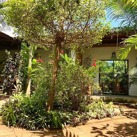Casita Madame Hotel Puerto Lopez Exterior photo