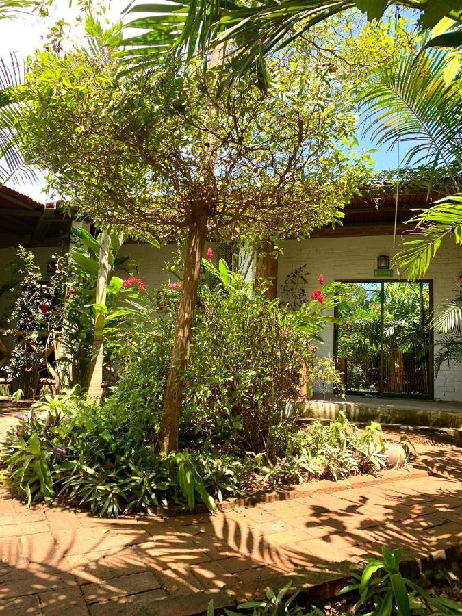 Casita Madame Hotel Puerto Lopez Exterior photo