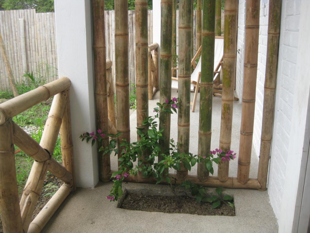 Casita Madame Hotel Puerto Lopez Exterior photo